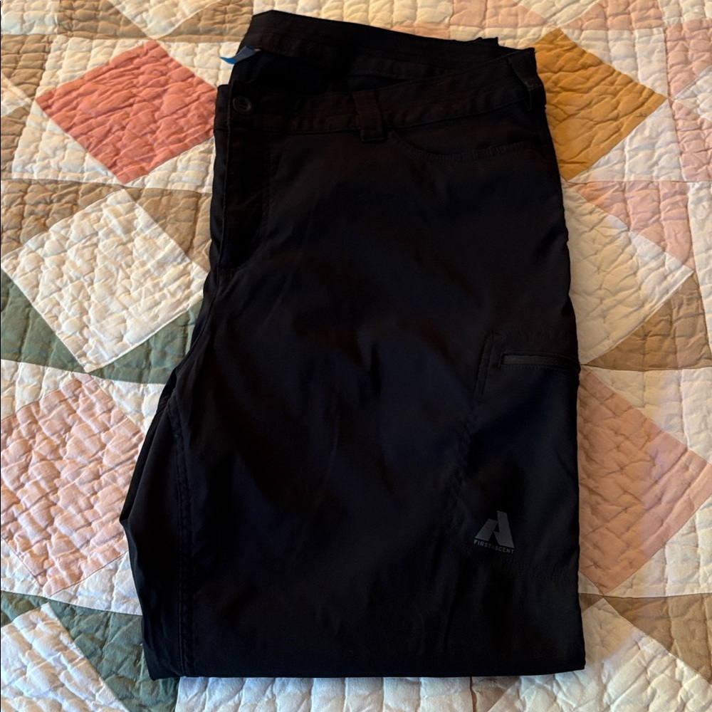 Eddie Bauer Women’s Plus  First Ascent Guide Pro Pant - Picture 5 of 6